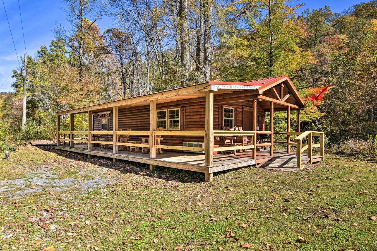 Вилла Pet-Friendly Semper Fi Cabin With Fire Pit! Parsons Экстерьер фото